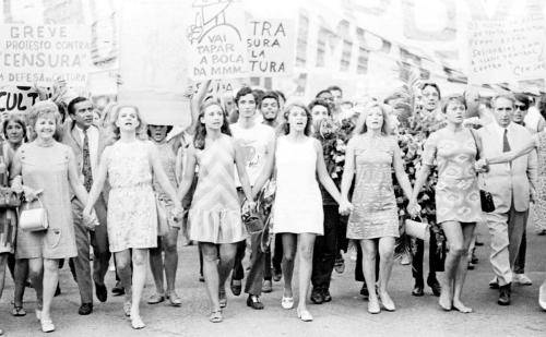 Actresses against censure, 1968: Eva Todor, Tônia Carrero, Eva Wilma, Leila Diniz, Odete Lara, Norma Bengell.
